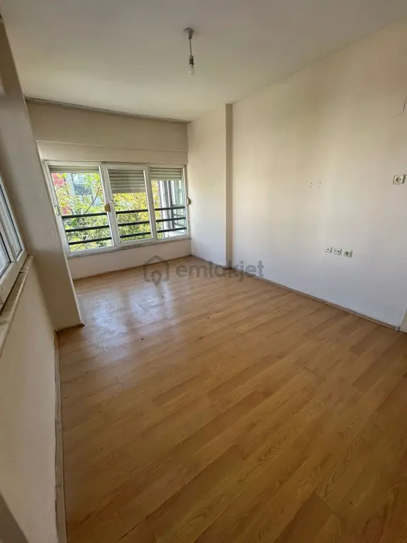 Tetik Emlak'tan Nazilli Yeni Mahalle’de 3+1 Kiralık Daire! 2