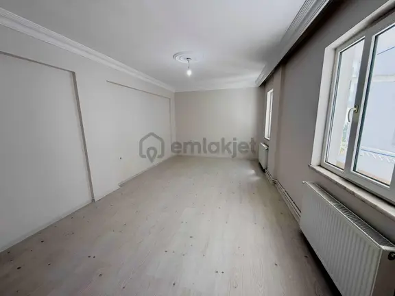 Cumhuriyet Mh Cağaloğlu'na Cephe 3+1 Kiralık Daire 2