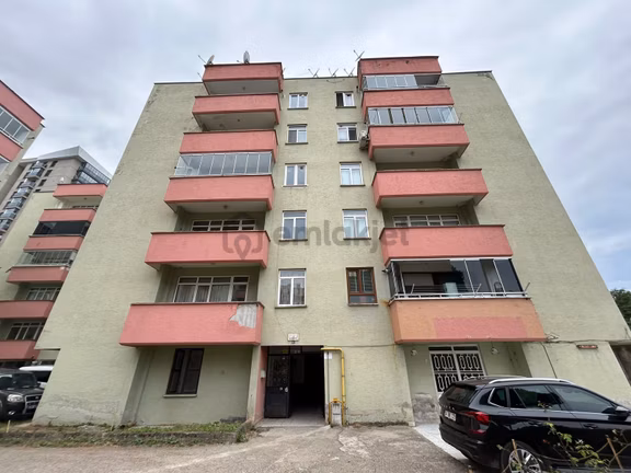 Delta Gayrimenkul'den Gaziler Mah Satılık 3+1 Fırsat Daire.. 1