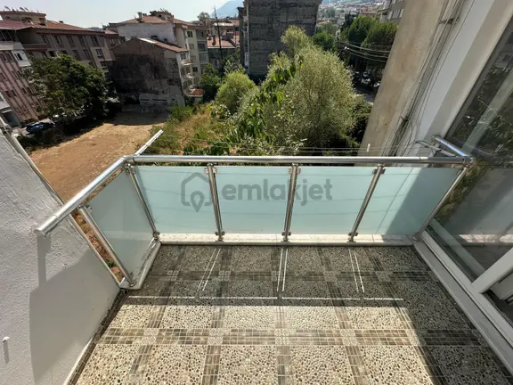 Setbaşı Karaağaç'ta | Ara Kat Manzaralı Bakımlı 3+1 Kiralık 2