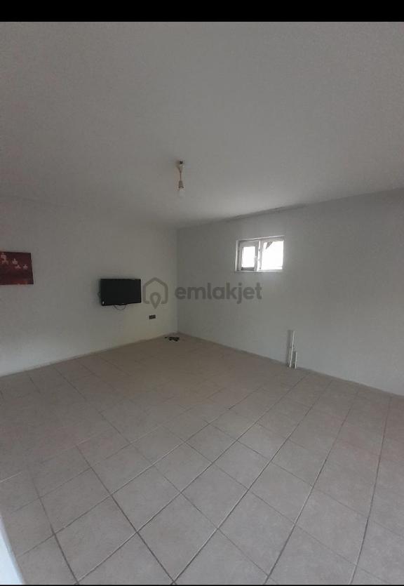 Soma Linyit Anadolu Lisesi Civarı 2+1 Kiralık Daire 2