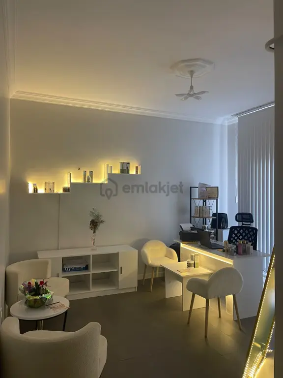 33-şekergayrimenkul 60 M2 Devren Kiralık Güzellik Merkezi 1