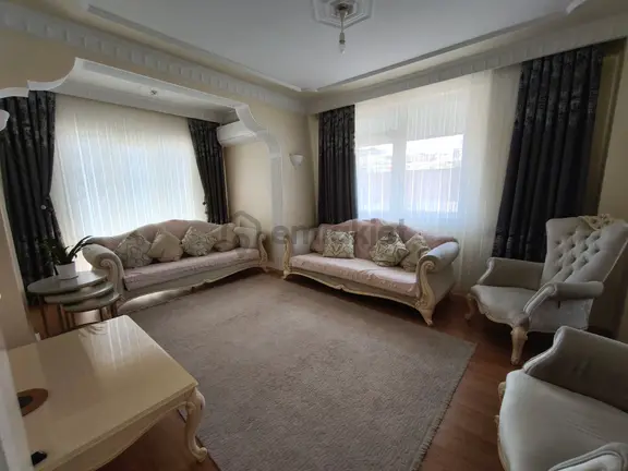 Fındıklı Mahallesi Çınar Caddesi'ne Komşu 3+2 Kiralık Dubleks 2