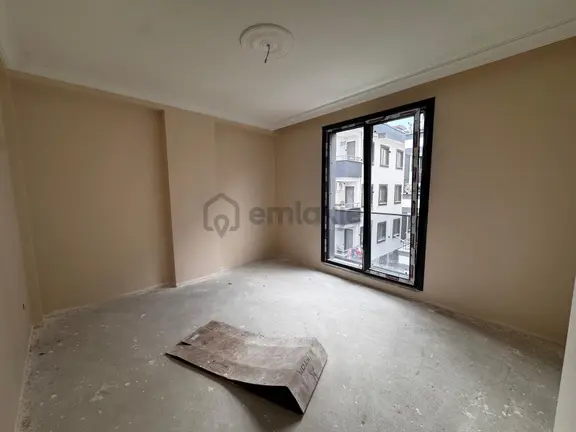 Yamanevler Mh.de 120m2 Ara Kat 3+1 Kiralık Sıfır Daire 2