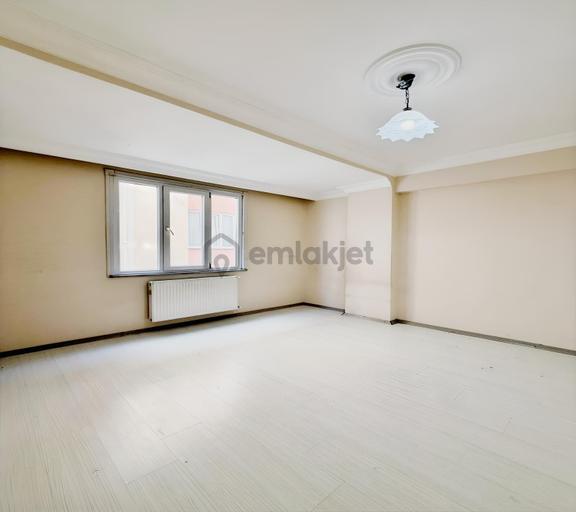 Esenyurt Kıraç Şehitler Mah. 2.kat 2+1 Balkonlu Daire 3.050.000 2