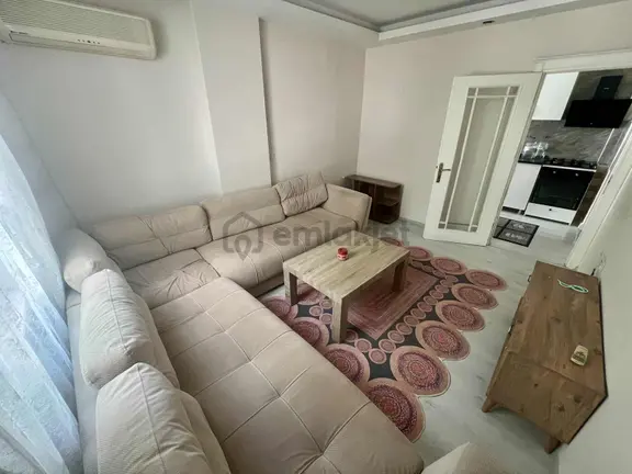 Zorlu Emlak'tan Ahatlı'da 2+1 Eşyalı Yüksek Giriş Kiralık Daire 1