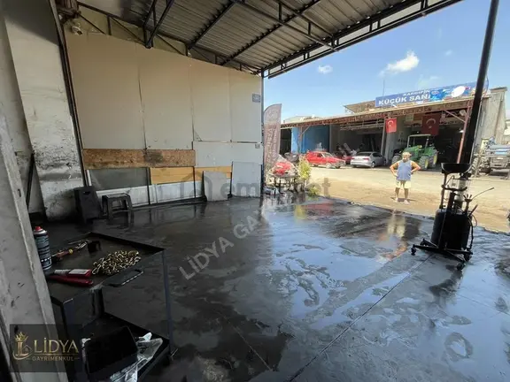 Kargıpınarı Sanayi'de Satılık 4 Adet Dükkan 2
