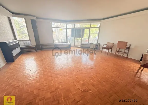 Çankaya Ayrancı Hoşdere Caddesinde 165 M2 4+1 Otoparklı Kombili Katta Ön Cephe Daire & Ofis İşyeri 2