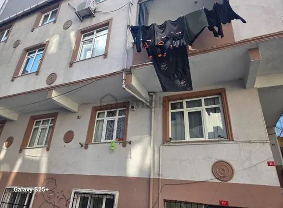 Sefaköy İnönü Mah Kiralık Düz Giriş 2+1 1