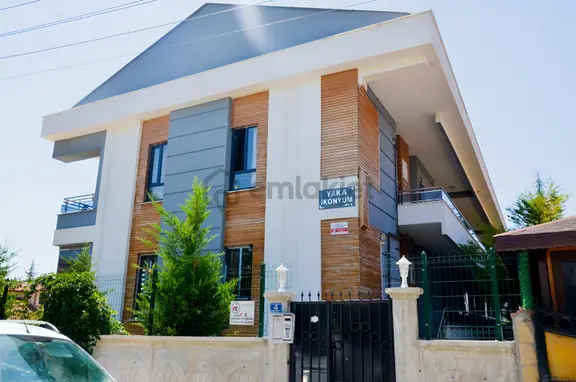 Talha Tozduman'dan Yaka İkonyum Garden'da 2+1 Lüks Eşyalı Daire 1