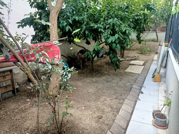Altınoluk'ta Satılık 2+1 Müstakil Bahçeli Bahçe Katı Daire 2