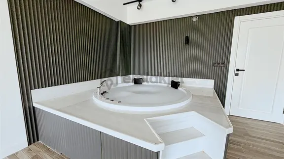 Satılık Lüks Villa 2