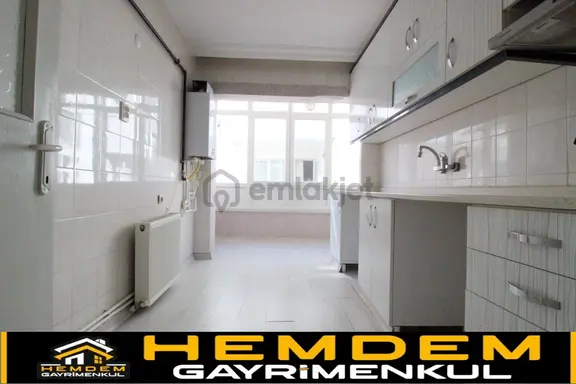 Hemdem Gayrimenkul'den Piyade'de Ön Cephe Arakatta 3+1 Kiralık Daire 1