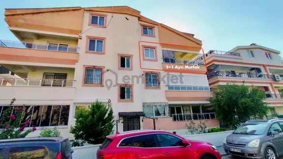 Didim Adliye Arkası Satılık 2+1 Ayrı Mutfak 1