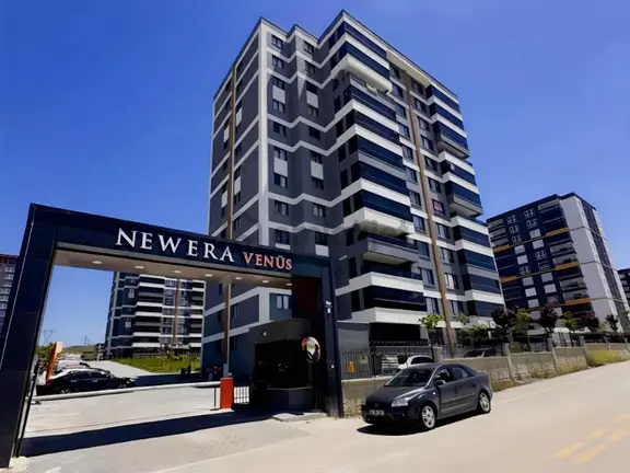 Newera Venüs Site Satılık Lüks Geniş 4+1 Daire 1