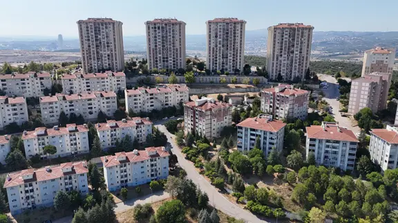Bursa Osmangazi Yenikent Mah.hamitler Toki'de Kiralık 4+1 Daire 1