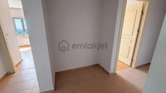 Bursa Osmangazi Yenikent Mah.hamitler Toki'de Kiralık 4+1 Daire 2