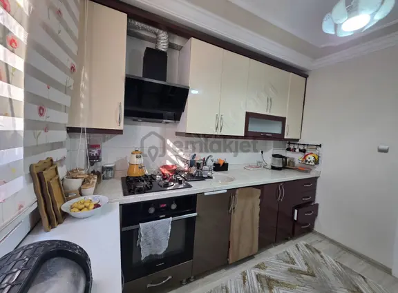 Ptt Evleri Mahallesi 2+1 Satılık Daire Caddeye 2 Parsel De 1