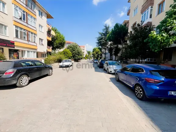 2+1 Arakat (1.kat) Vega Avmye Komşu ( Denize 350 Metre ) Daire.. 2