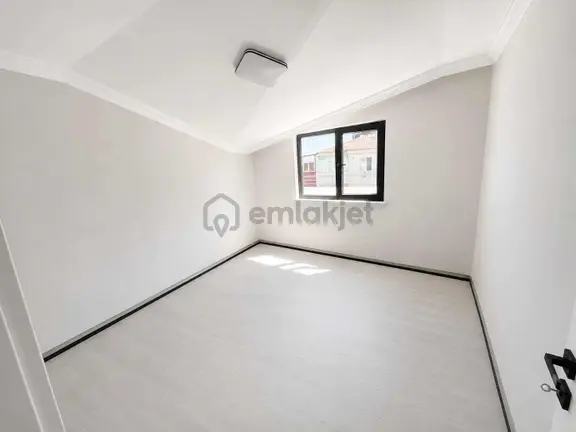 Gürsu İstiklalde Sıfır 2+1 Dubleks Kapalı Otopark 2