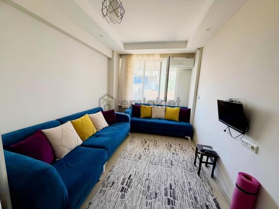 İsabeyli'de Fakülte Karşısı Kiralık 1+1 Dubleks Daire 1