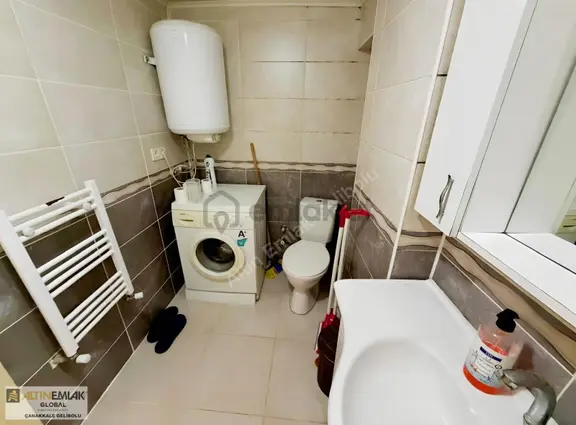 Altın Emlaktan Çarşı Merkezde 2+1 Teraslı Eşyalı Kiralık Daire 1