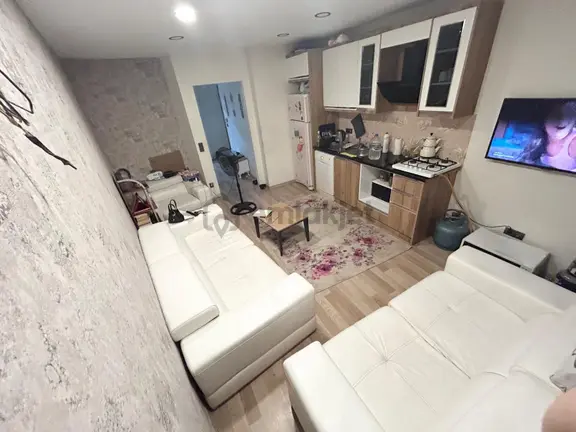 Yüksel'den Akçay'da Asansörlü Satılık Modern 1+0 Stüdyo Daire 1