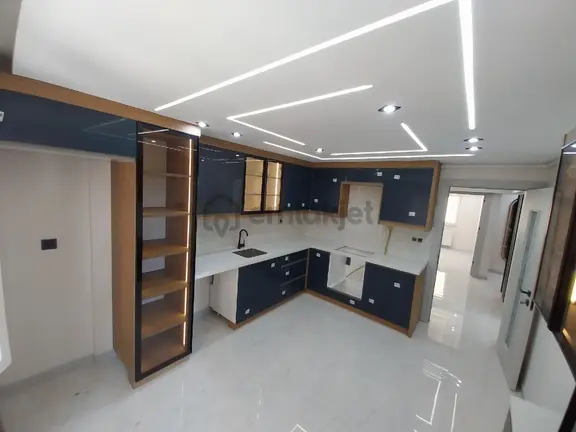 Topçu Asım Mahallesi'nde Satılık 3+1 Arakat Full Lüks Daire 2