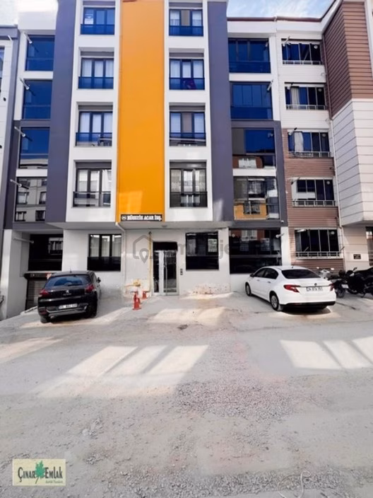 Çınar Emlak'tan Satılık Daire 1