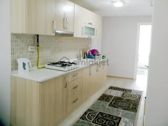 17 Eylül Mahallesi'nde Eşyalı Kiralık Daire 2