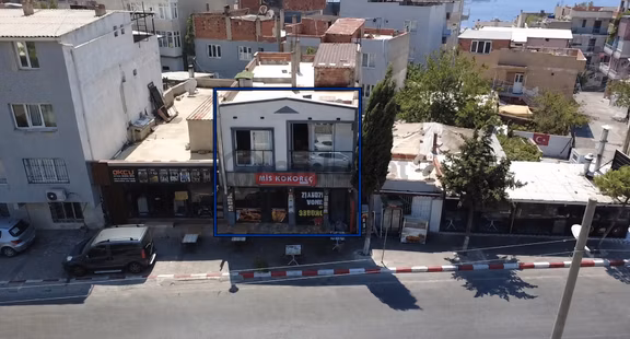 Merkezi Konumda Komple Satılık Dükkan Ve 2+1 Ev 2