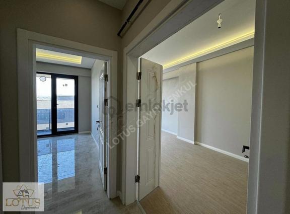 Kartepe Fsm Site İçerisinde 2+1 Havuzlu Otoparklı Kiralık 2