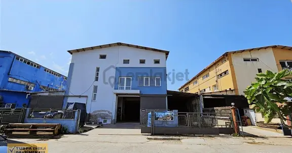 Manisa Karma Sanayi Sitesinde Satılık Fabrika 2