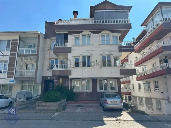 Keçiören Emrah Mah. Göksel Sok. 3+1 Kiralık Daire 1