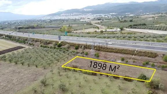Beka Gayrimenkul'den Yeniköy'de 1898 M² Boş Tarla 2