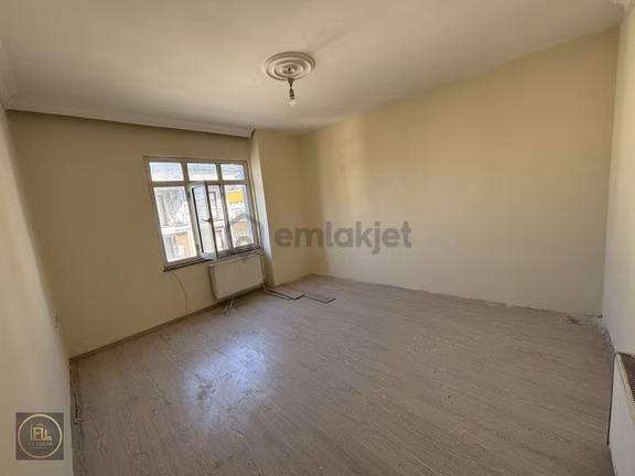 Fl Emlaktan 2+1 Arakat Ön Cephe Bulgurlu Metroya 15 Dakika 1