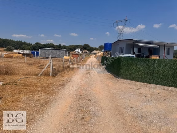 Bal Gayrimenkul'den Tapudan Satışlı 300 M2 Bahçeler 1