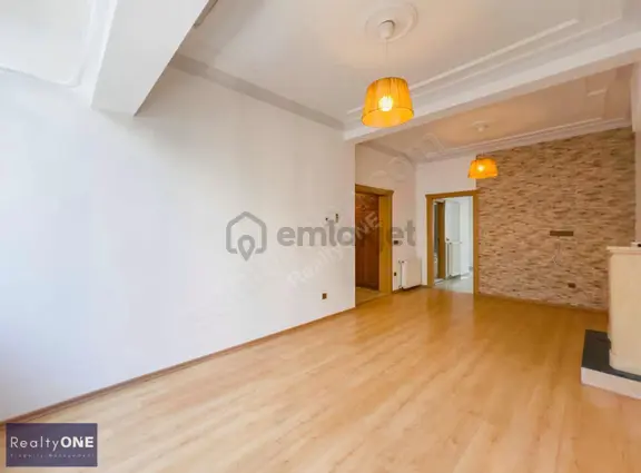 R-one Cihangir Oba Sokak 3+1 Ferah Ve Temiz Kiralık Daire-eng 2