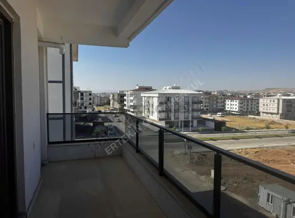 Bayındırlıkta Geniş(100m2) 2+1 Lüx Daire 2