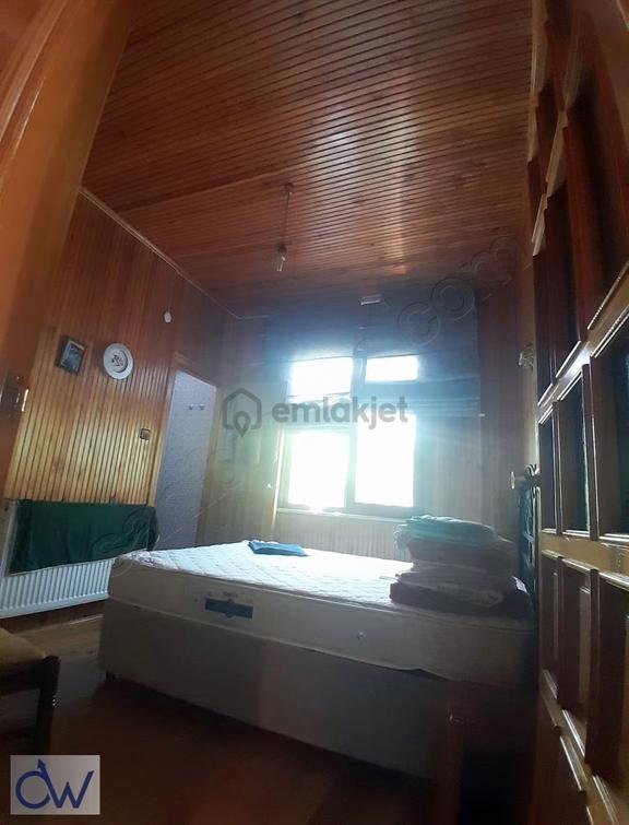 Çınarcık Çamlık Mevkiinde Bahçeli, Deniz Manzaralı, Taş Villa 2