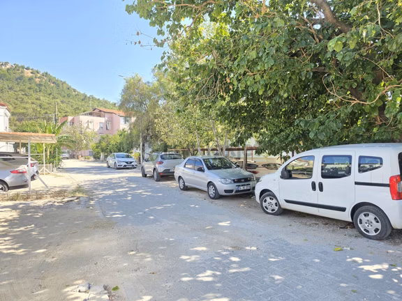 Çamlık Laka Mevkiinde Fırsat Bakımlı 3+1 Satılık Daire 2