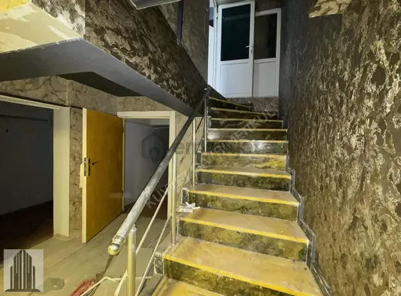 Kuvvet'ten Harika Lokasyon'da Fırsat 250 M2 Satılık Dükkan !! 2