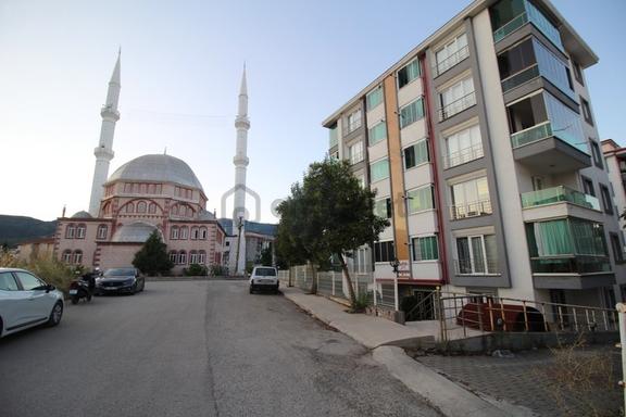 Karabük 5000 Evler Vahdet Cami Yanında Kiralık 2+1 Ara Kat Dair 1
