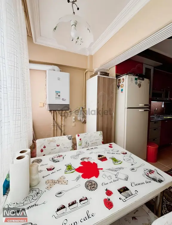 Manisa Karaköy'de 3+1 160m2 Önü Açık Satılık Ferah Arakat Daire 2