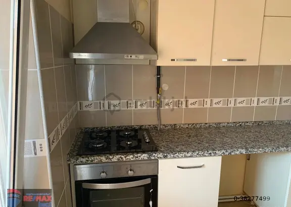 Re/max İnci'den Bigadiç Çavuş Mah’de 2+1 Kiralık Daire 2