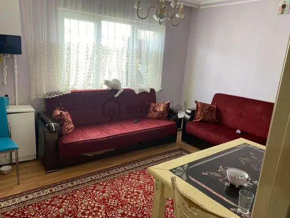 Zirvekent'de Ana Cd Üzeri Arakat 1+1 Fırsat Daire.!! 2