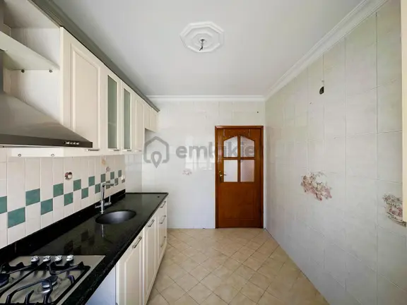 Başokur'dan Bahçelievler Siyavuşpaşa,da Kiralık 3+1 Daire 2