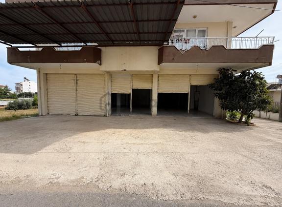 Cumhuriyet Mahallesinde Kiralık 120 M² Dükkan 1