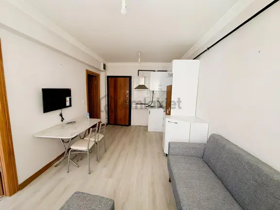 Edirne Çarşı Merkeze Yakın Kiralık Eşyalı 1+1 Daire 2