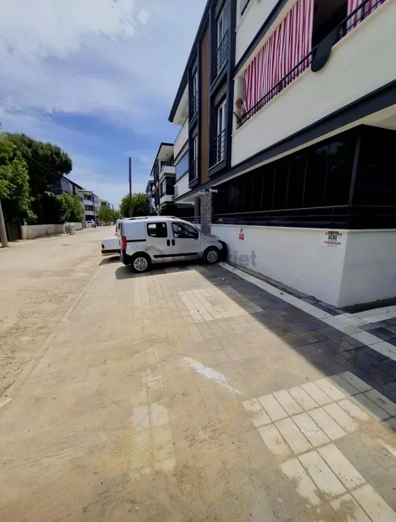 Prestijden Gömeç Kemalpaşa Mah. 2+1 Arakat Kapalı Mutfak Daire 2